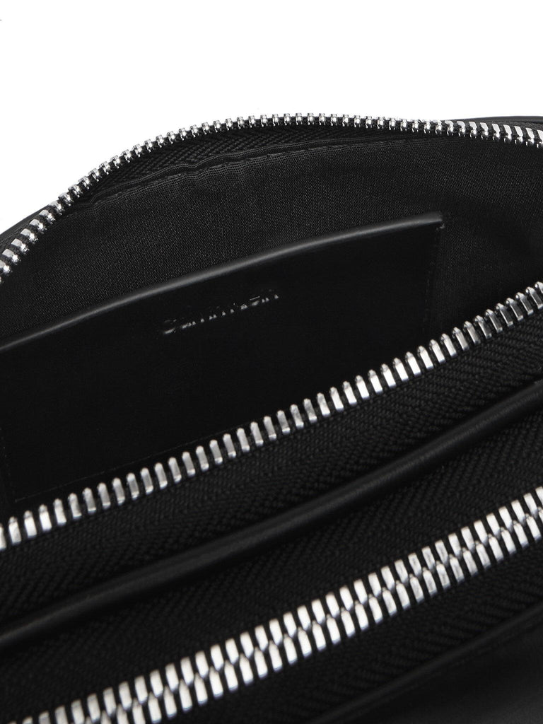 CALVIN KLEIN WEBBING DOUBLE STRAP CAMERA BAG