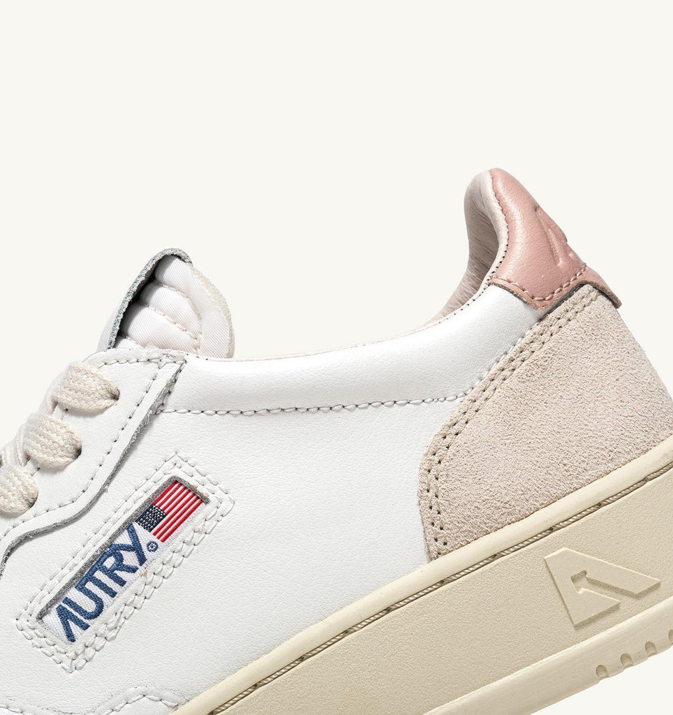 AUTRY Autry Womens 01 Medalist Low Suede