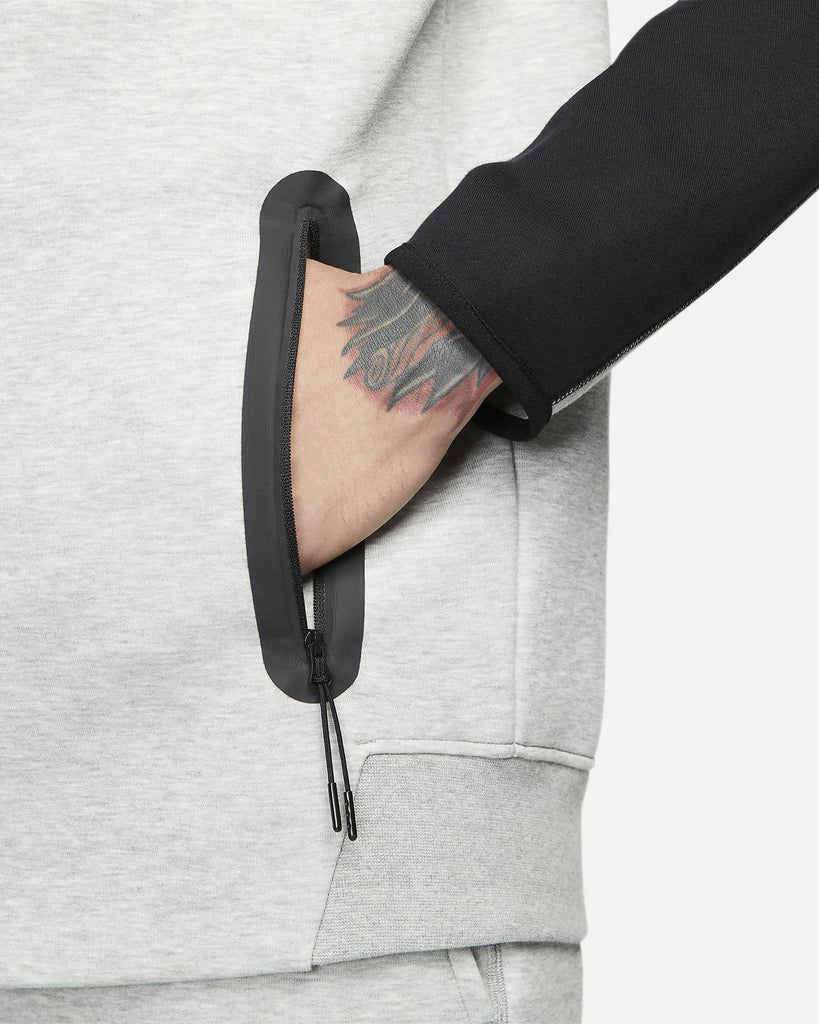 NIKE NIKE SPORTSWEAR TECH FLEECE WINDRUNNER