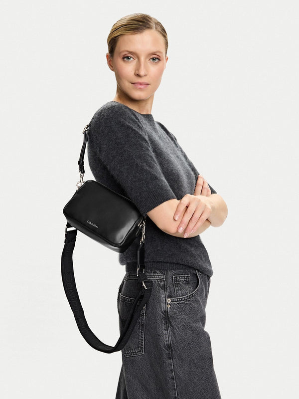 CALVIN KLEIN WEBBING DOUBLE STRAP CAMERA BAG