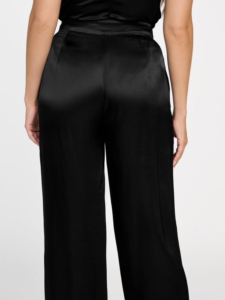 GUESS MARCIANO IVA BELTED STRAIGHT PANTS