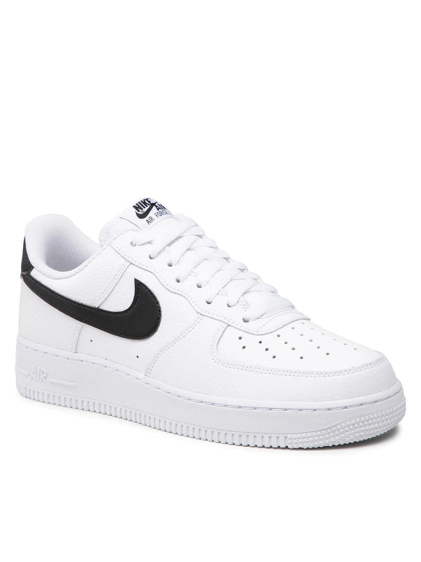 NIKE AIR FORCE 1 07