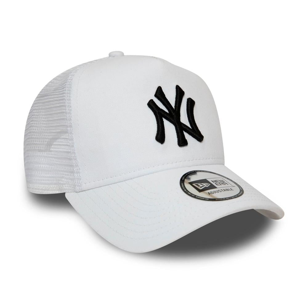 NEW ERA ESSENTIAL AF TRUCKER NEYYAN WHI