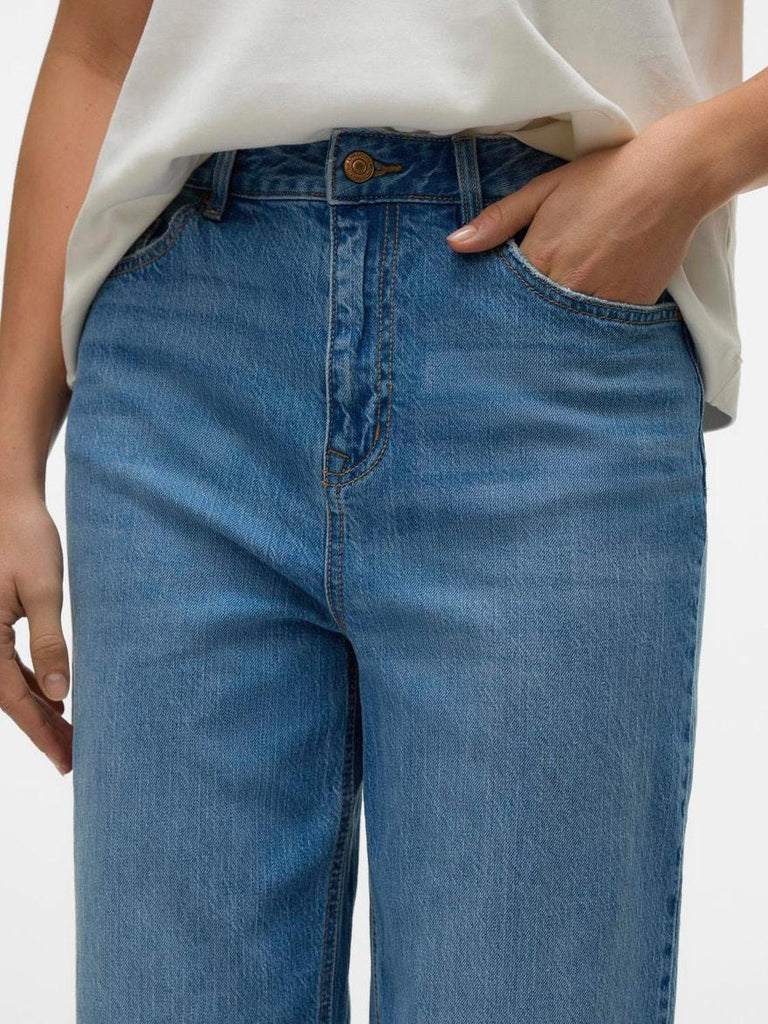 VERO MODA VMETNA HR BARREL DNM JEANS LI3139