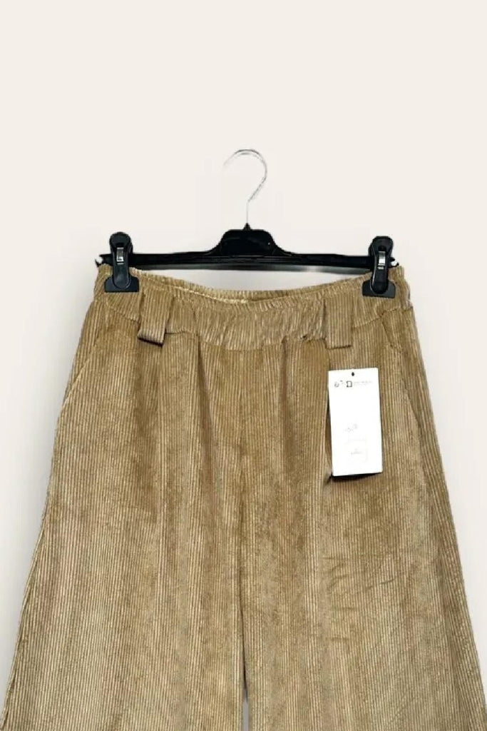 LOVEme Pantalone gaucho in velluto a coste con risvolto al fondo