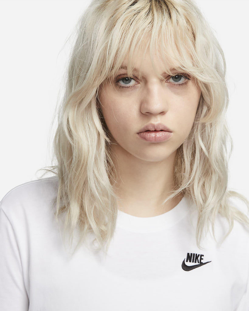NIKE W nsw tee club