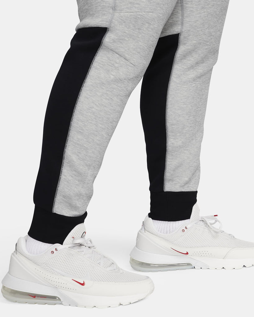 NIKE NIKE SPORTSWEAR TECH FLEECE
