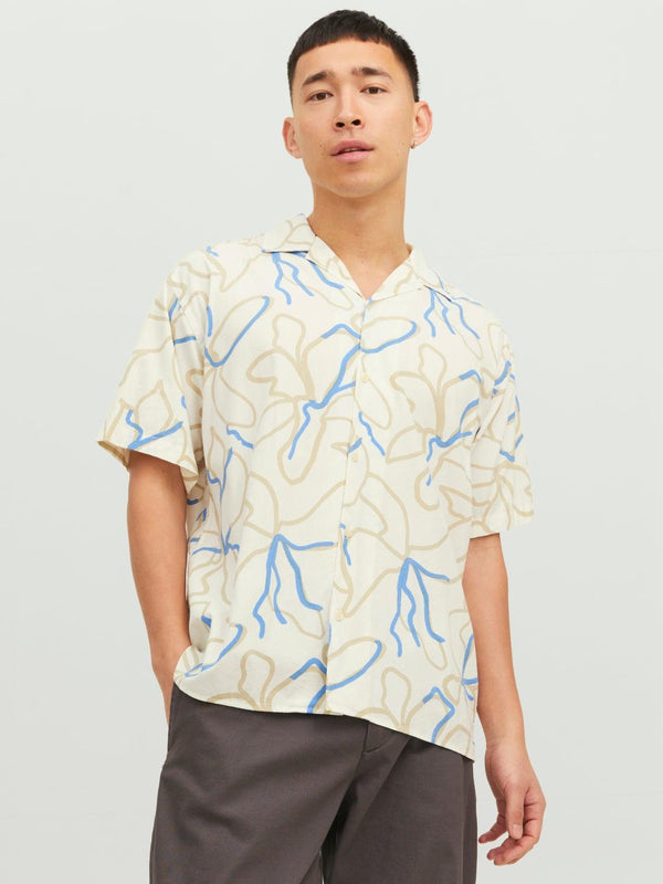 JACK AND JONES JPRBLATROPIC RESORT SHIRT S/S RELAX SN