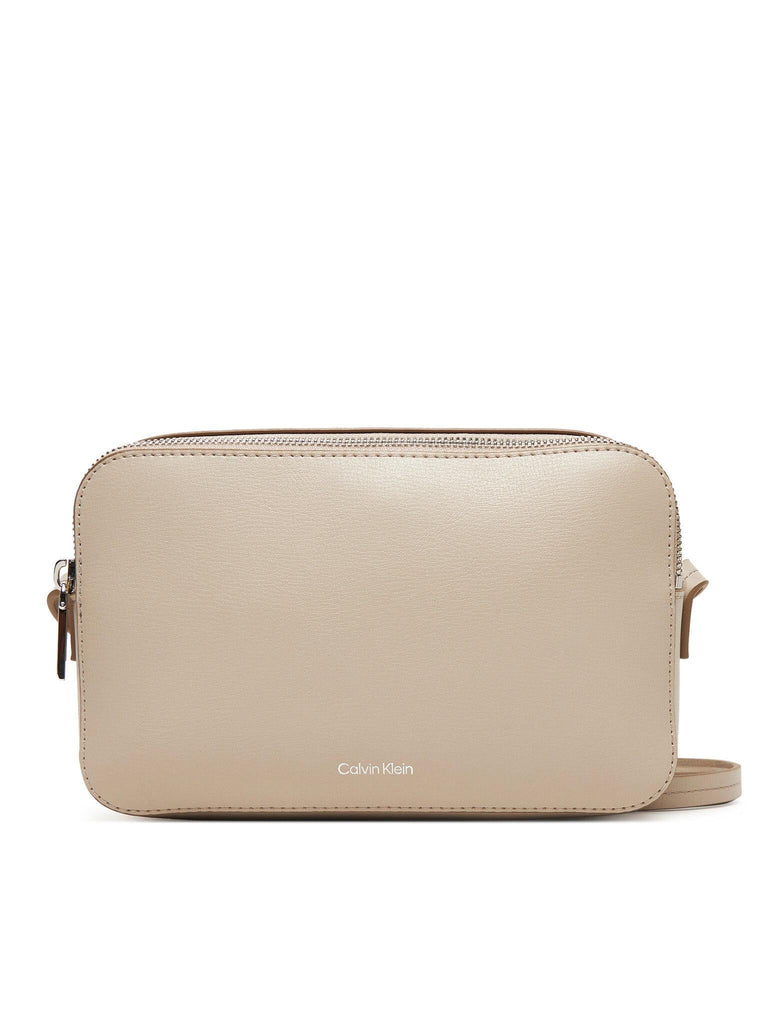 CALVIN KLEIN FOIL LOGO ELONGATED CAMERA BAG