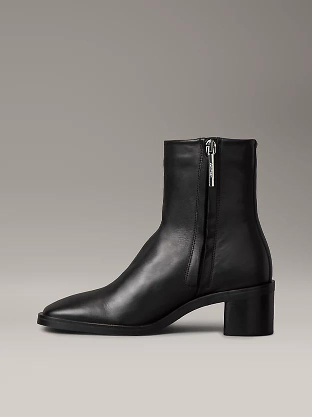CALVIN KLEIN BLOCK HEEL ZIP BOOT