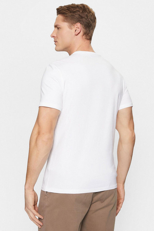GUESS SS CN GUESS TRIANGLE