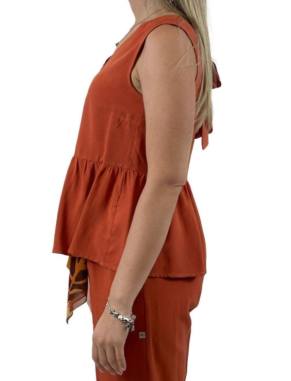 MARKUP BLUSA SCOLLO A V CON BALZA AL