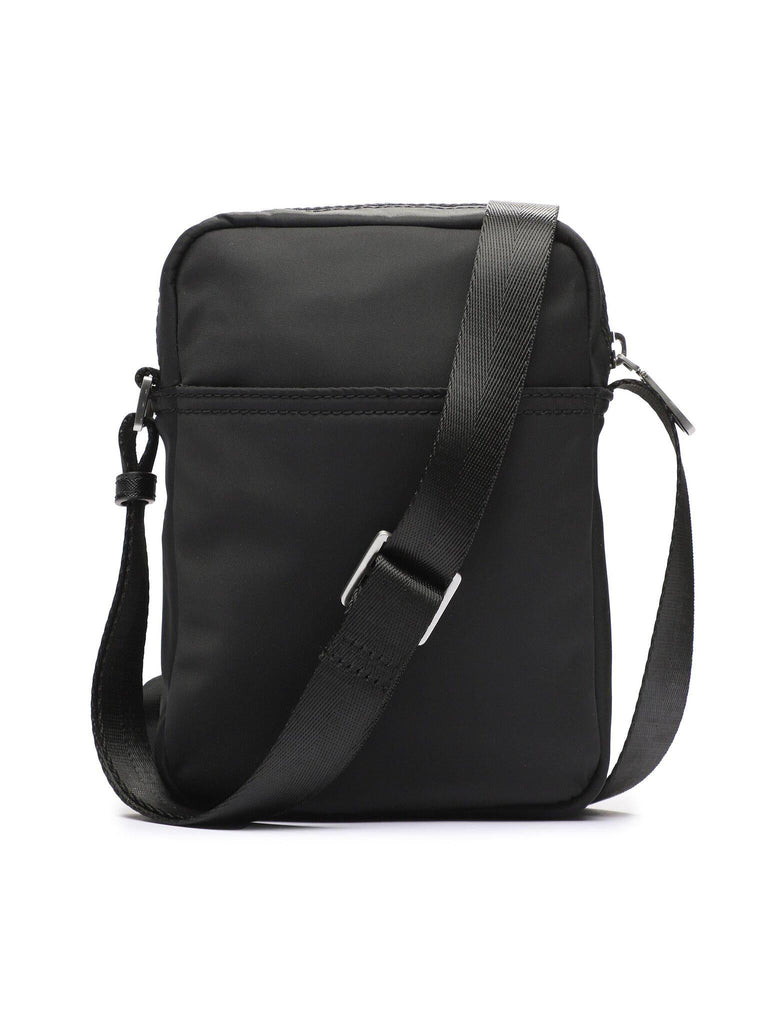 GUESS CERTOSA SMART COMPAC