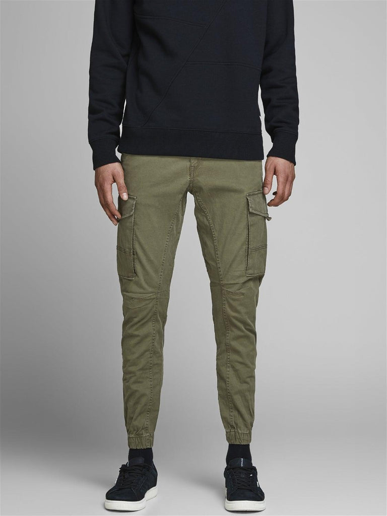 JACK AND JONES JPSTPAUL JJFLAKE CARGO OLIVE NIGHT NOOS