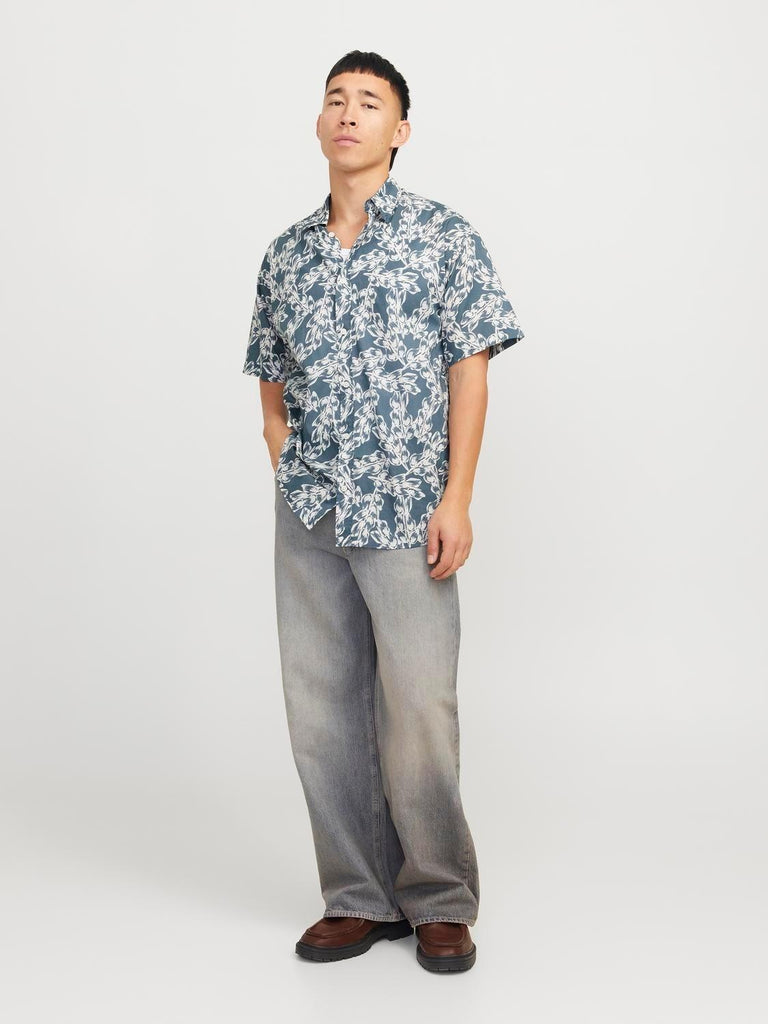 JACK AND JONES JORJOSHUA SPLIT AOP SHIRT SS