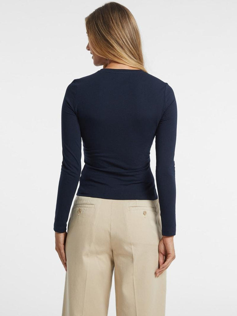 GUESS GJ LS CN SLIM LOGO EMB TEE