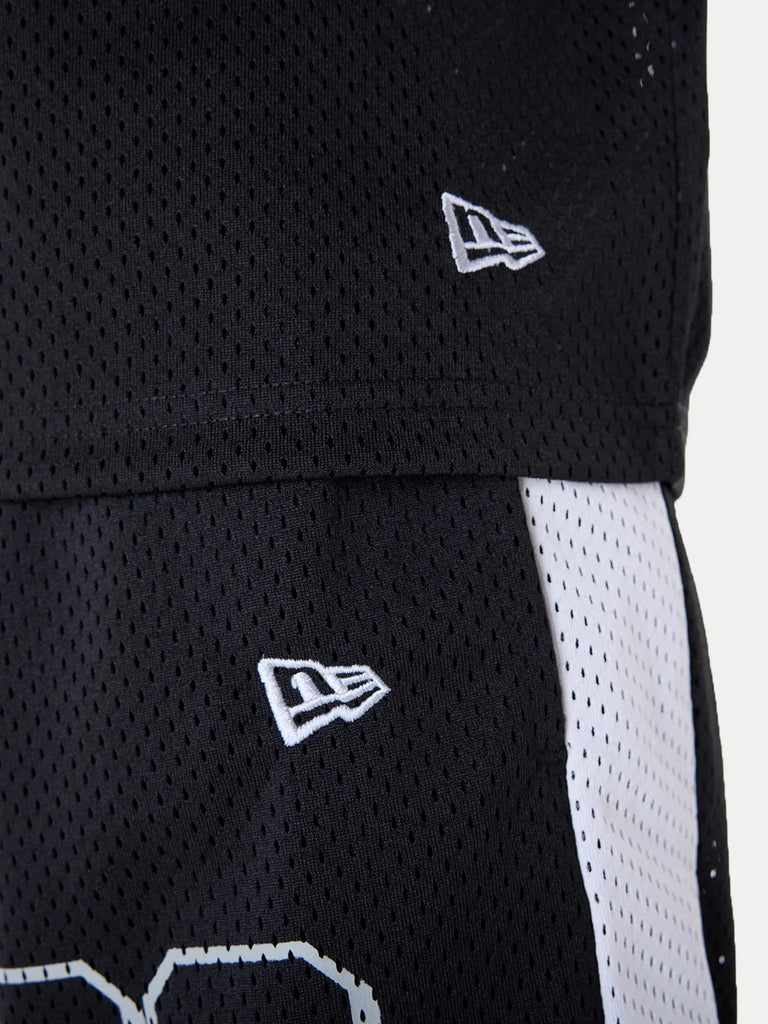 NEW ERA NFL GRPHC SHORT LASRAI  BLK