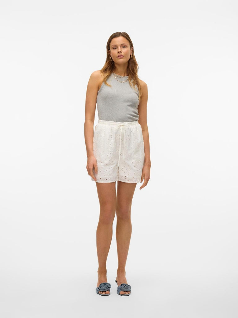 VERO MODA VMHAY HW EMB SHORTS WVN SPE