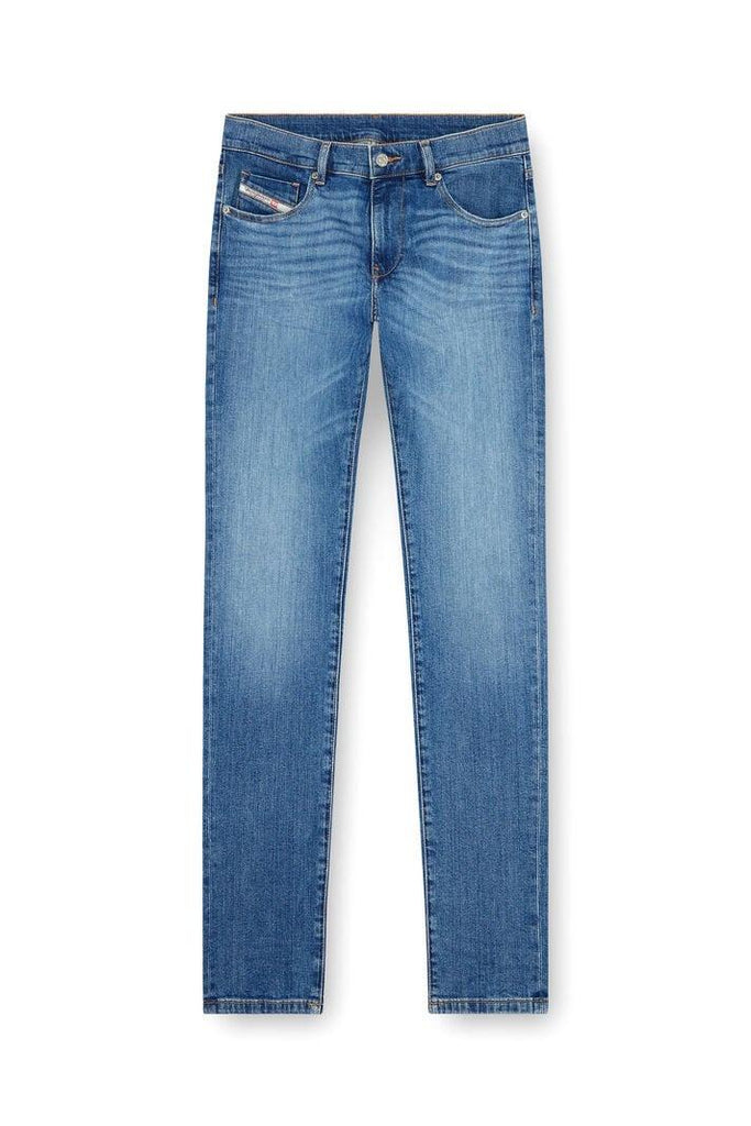 DIESEL 2019 D-STRUKT