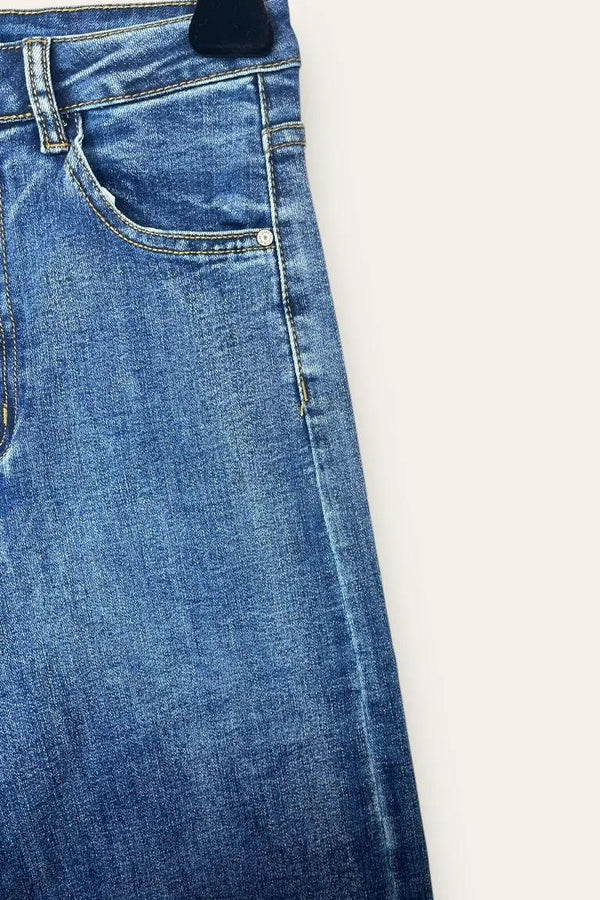 LOVEme Jeans a palazzo con taglio vivo al fondo