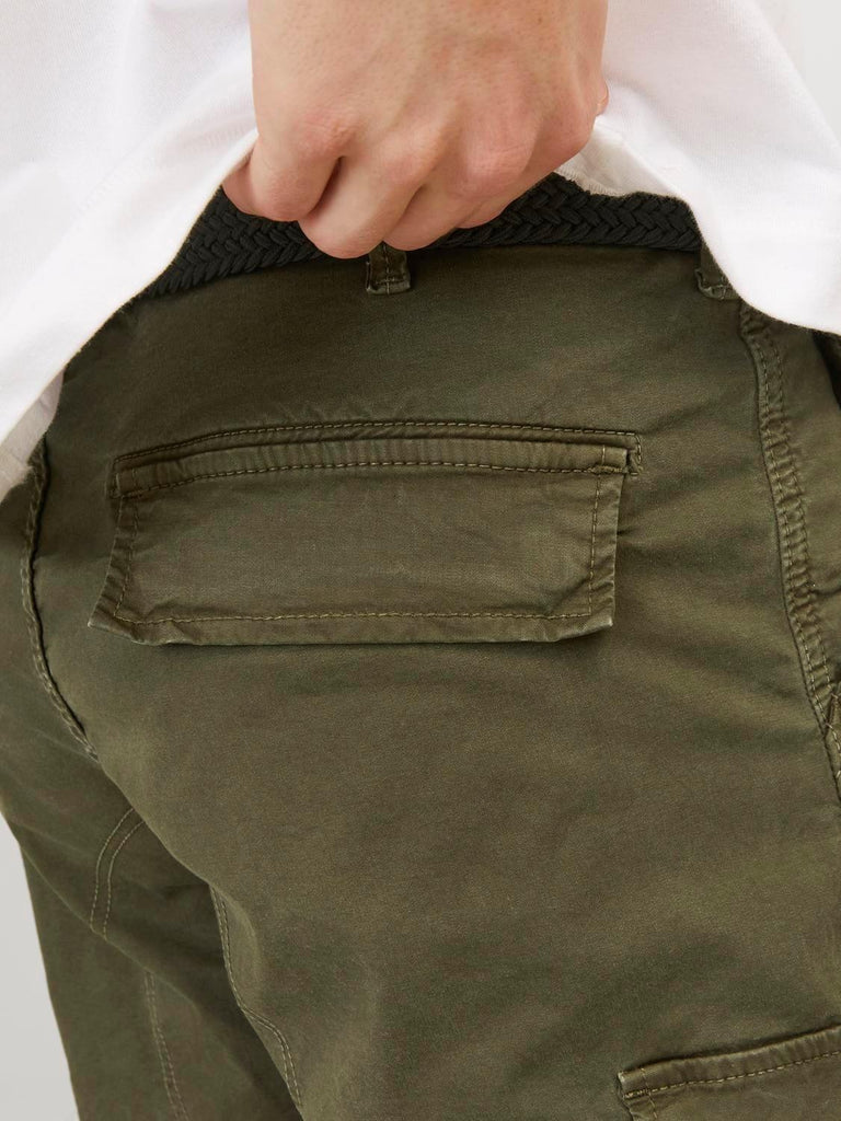 JACK AND JONES JPSTCOLE JJTUCKER CARGO SHORT SN