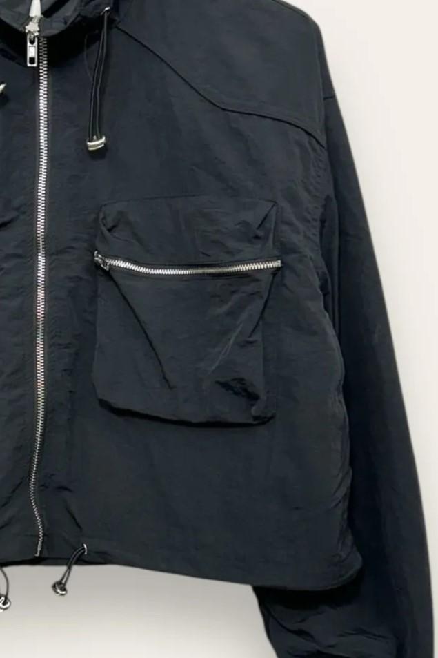 LOVEme Giacca a bomber cropped con due tasche frontali