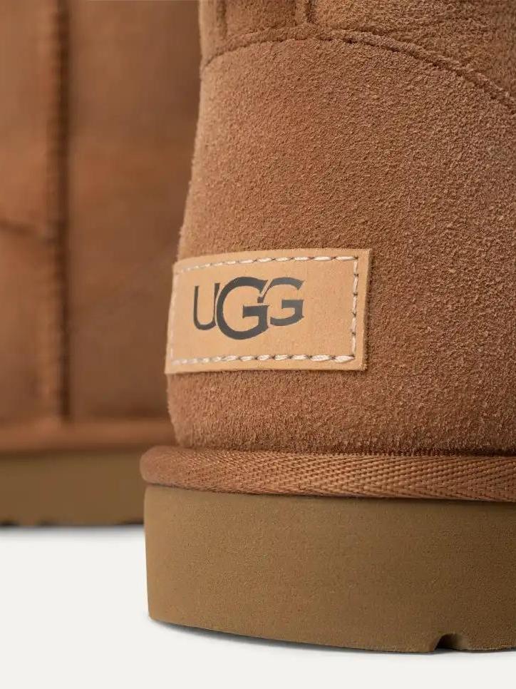 UGG W CLASSIC MINI II