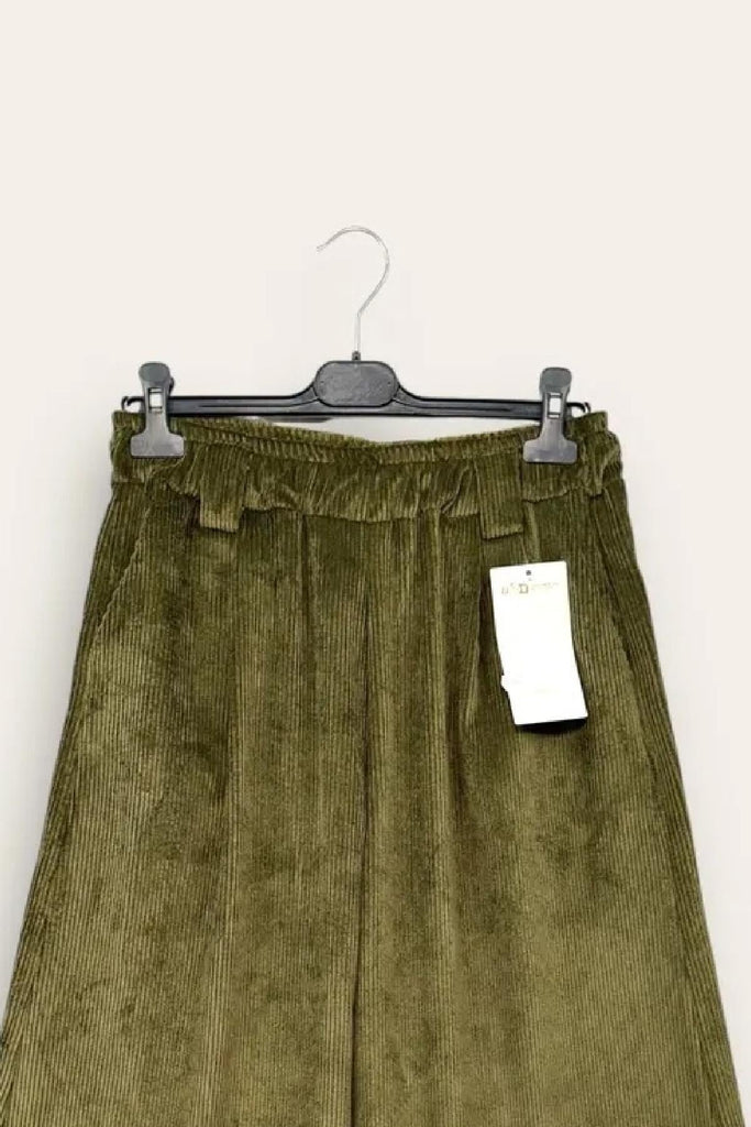 LOVEme Pantalone gaucho in velluto a coste con risvolto al fondo