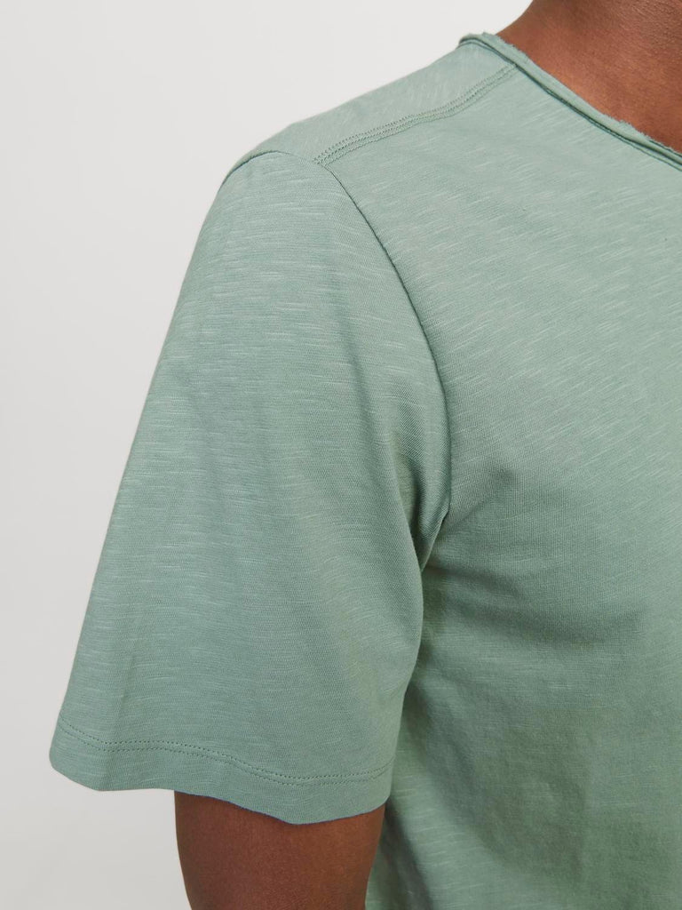 JACK AND JONES JJEBASHER TEE O-NECK SS NOOS