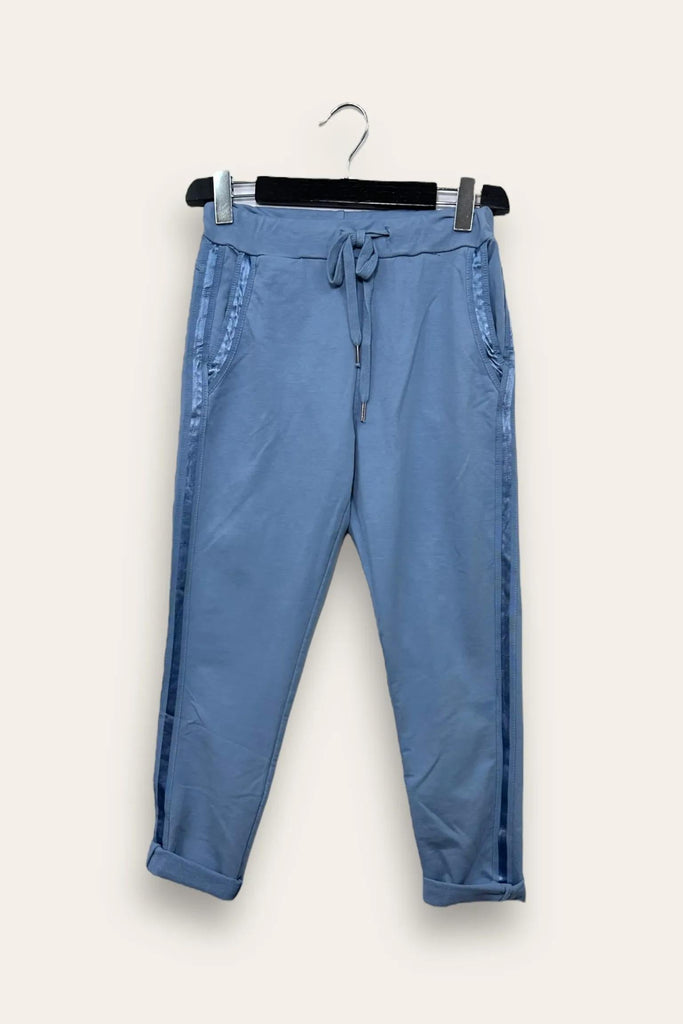 LOVEme Pantalone in felpa con banda laterale in raso