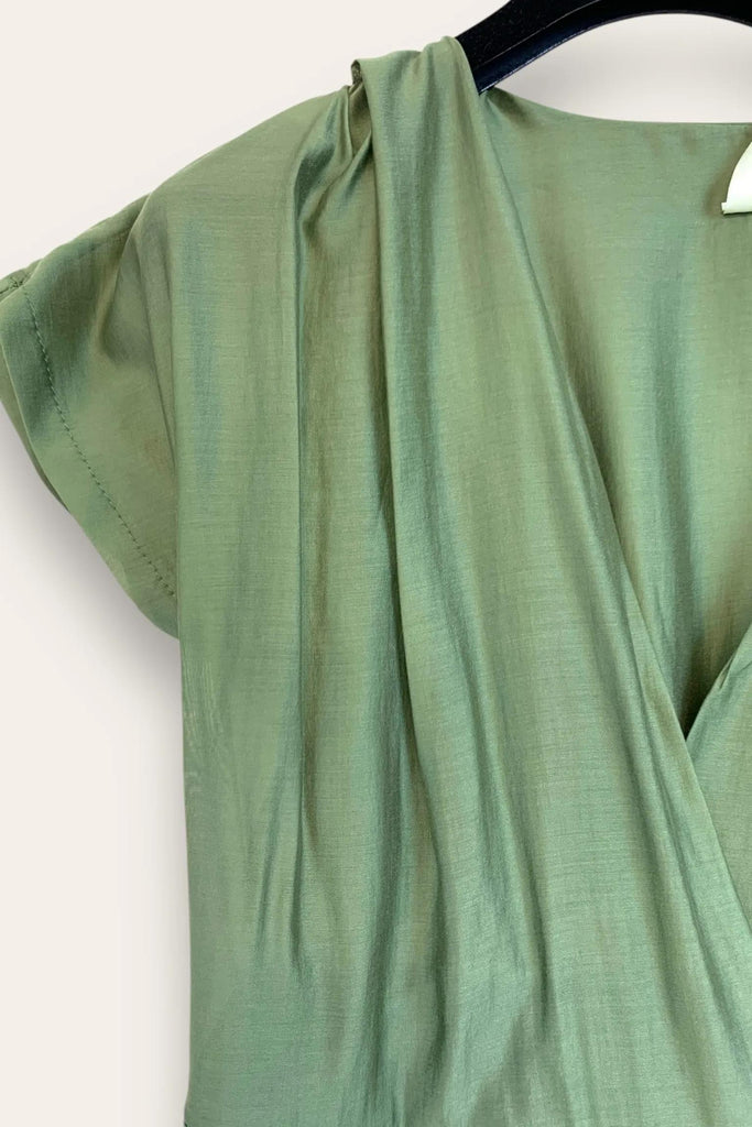 LOVEme Abito lungo con fiocco sul petto e corpetto in vita