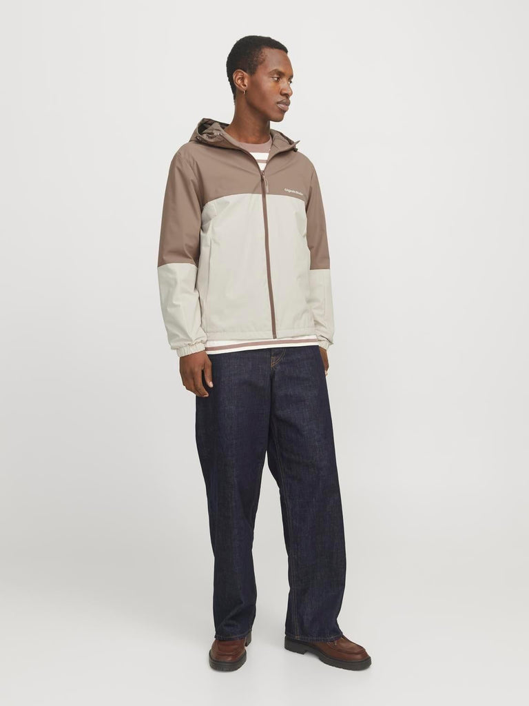 JACK AND JONES JORVESTERBRO HOOD JACKET SN