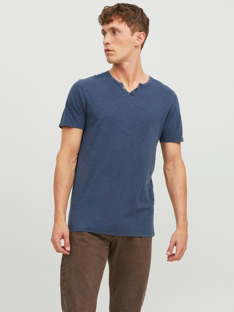 JACK AND JONES JJESPLIT NECK TEE SS NOOS