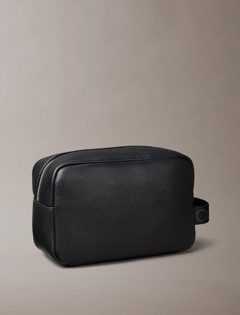 CALVIN KLEIN JEANS WEBBING STRAP DOPP KIT