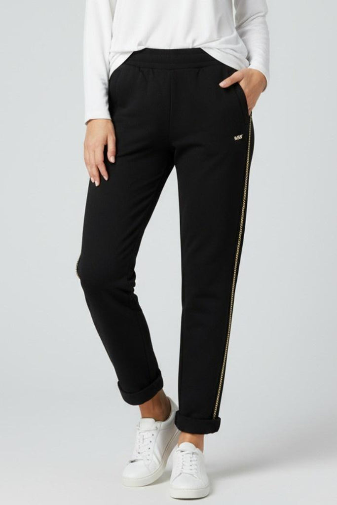MARKUP PANTALONE IN FELPA CON CATENA