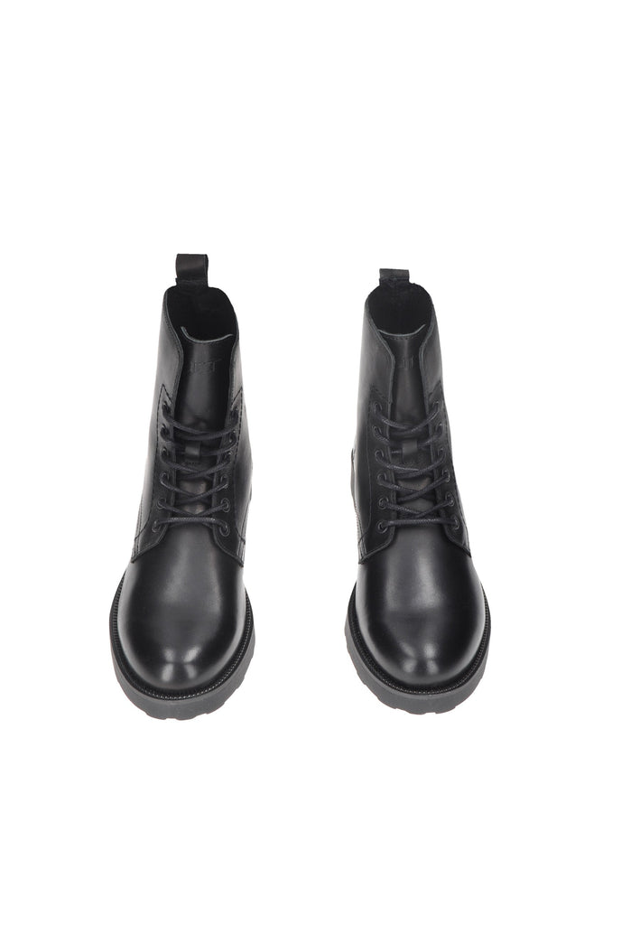 CLE104210 Boot CULT