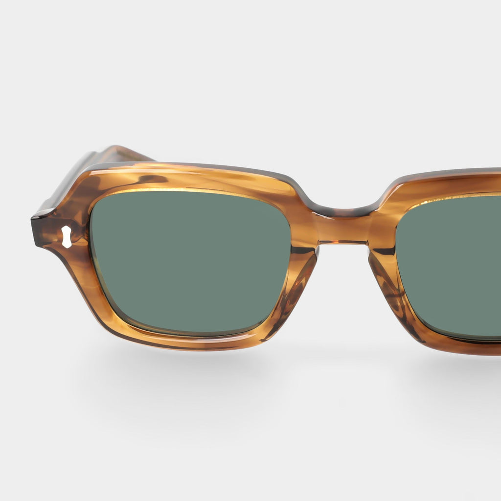 Oak Earth Bio | Bottle Green