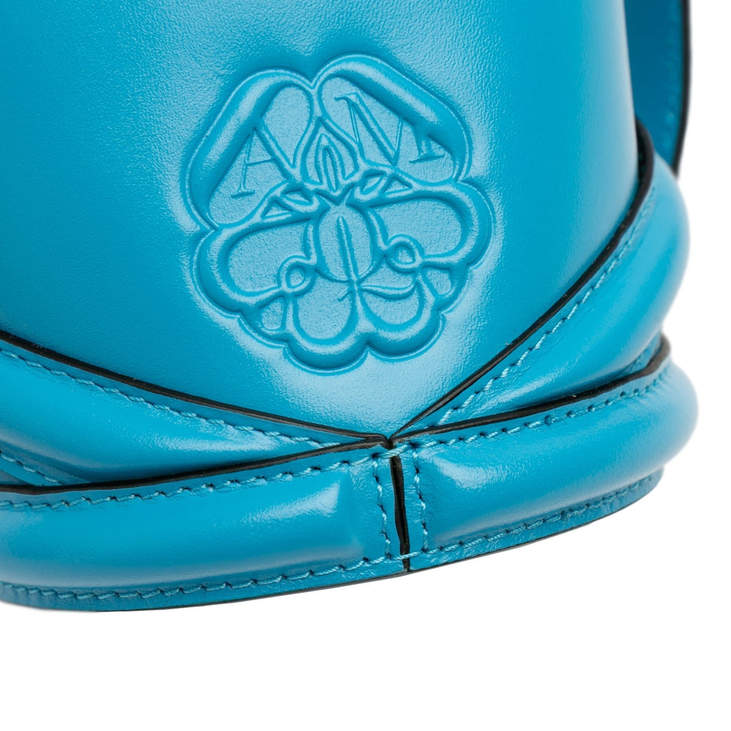Alexander McQueen The Curve – Borsa a Secchiello in Pelle di Vitello Blu