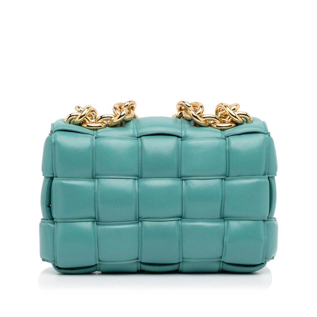 Bottega Veneta – Padded Cassette in pelle nappa blu con catena dorata – 18 x 26 x 6 cm