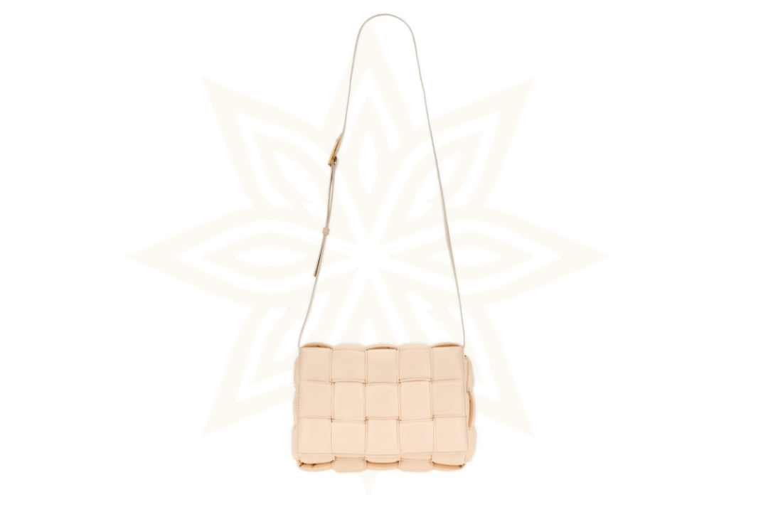 Bottega Veneta – Padded Cassette Bag in Nappa Intrecciata